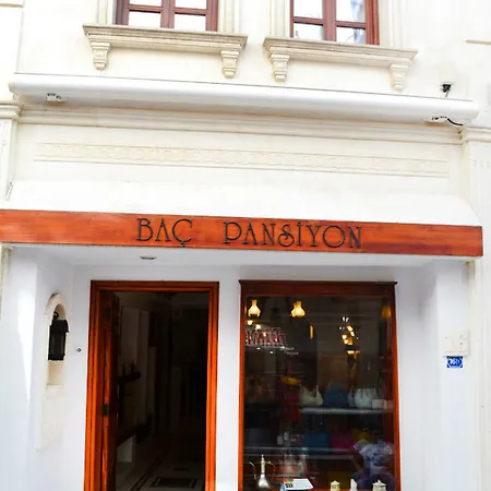 Otel Bac 3*