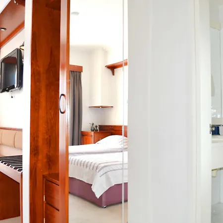Otel Bac 3*