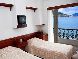 Bac Αλικαρνασσός